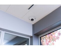 ABUS IP Mini Dome Überwachungskamera 4MPx 4mm PoE...